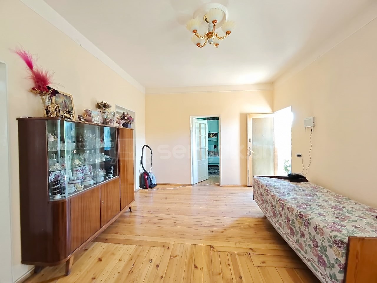 5 Սենյականոց Սեփական Տուն, 243քմ, Կոսմետիկ Վերանորոգված