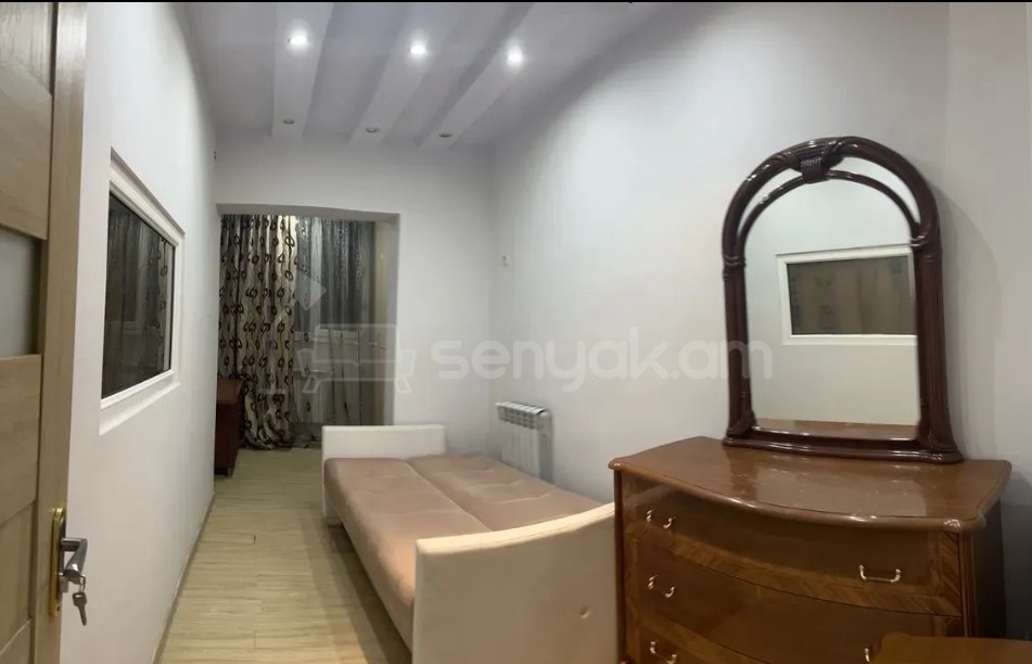 3 Սենյականոց Բնակարան, 80քմ, 1/9 հարկ, Դիզայներական Վերանորոգված, Կահավորված, Արևկող