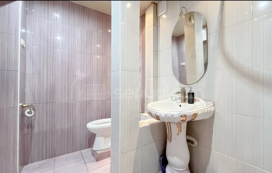 3 Սենյականոց Բնակարան, 80քմ, 1/9 հարկ, Դիզայներական Վերանորոգված, Կահավորված, Արևկող