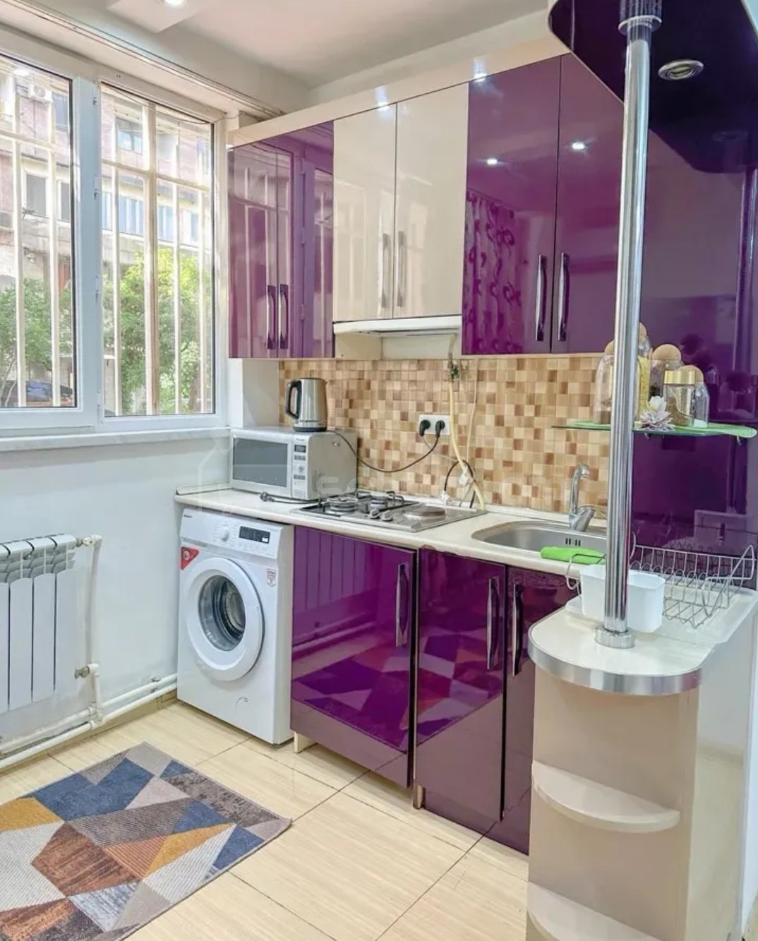 3 Սենյականոց Բնակարան, 80քմ, 1/9 հարկ, Դիզայներական Վերանորոգված, Կահավորված, Արևկող