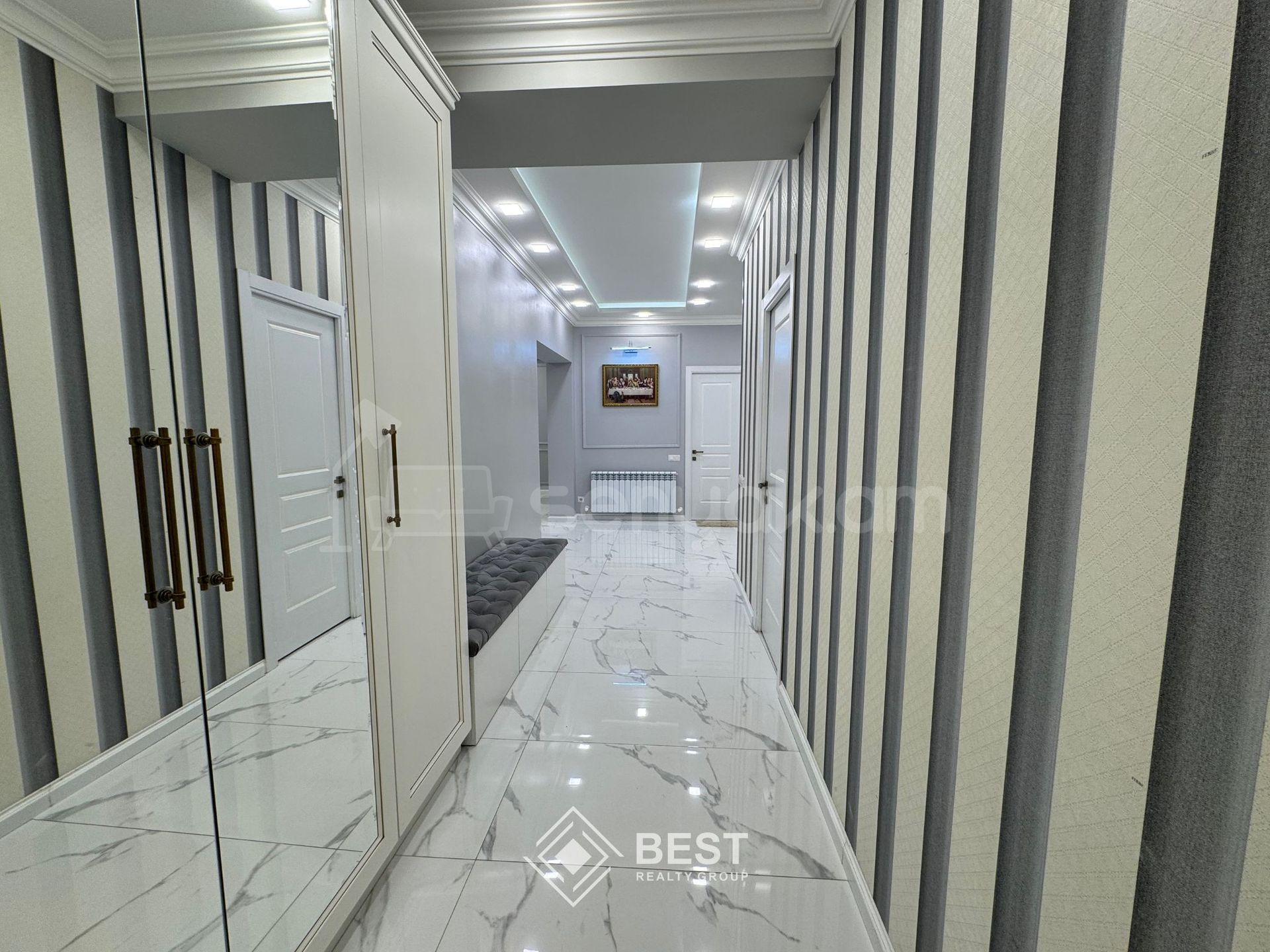 5 Սենյականոց Բնակարան Նորակառույցում, 152քմ, 2/12 հարկ, Կապիտալ Վերանորոգված