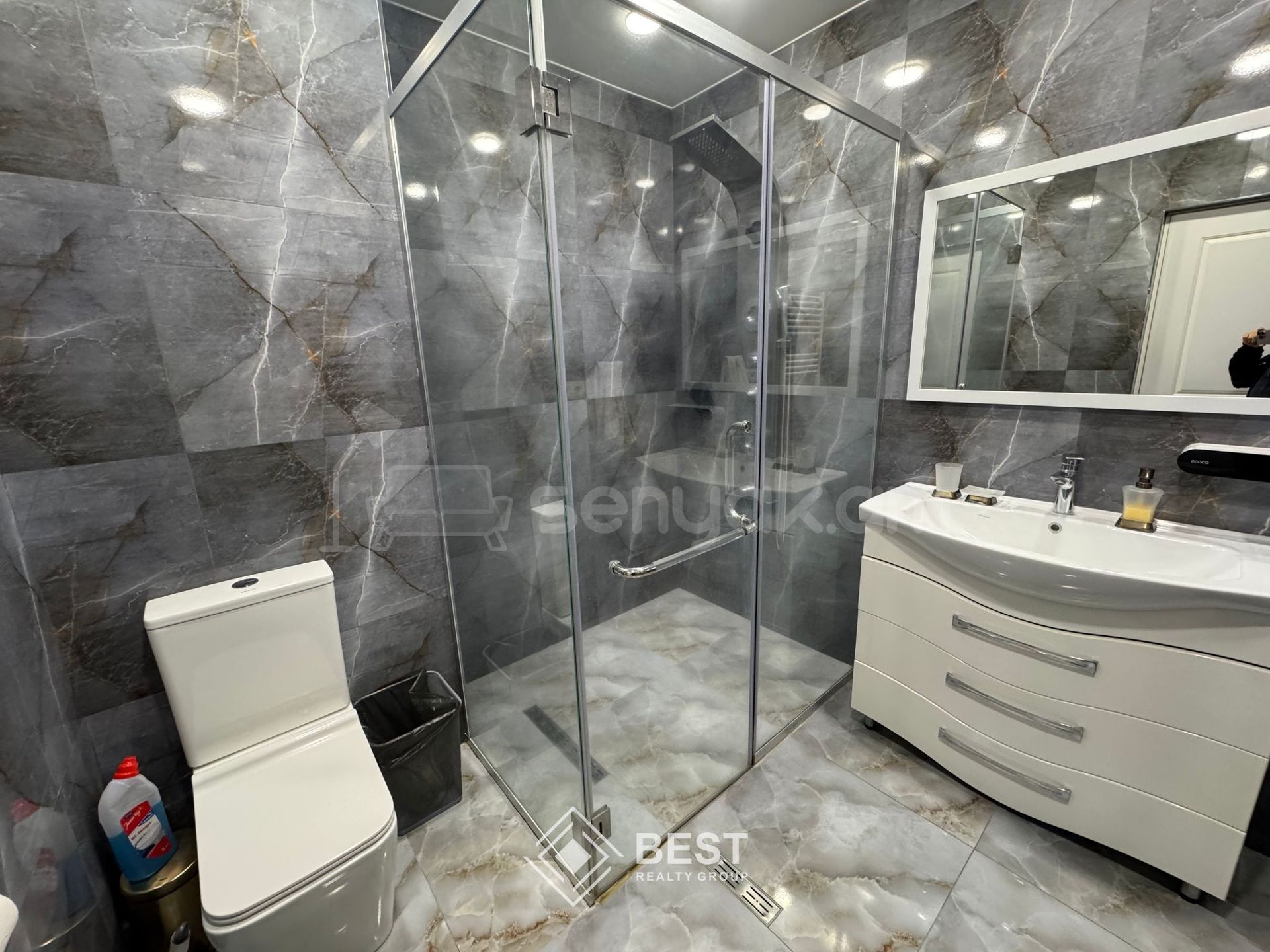 5 Սենյականոց Բնակարան Նորակառույցում, 152քմ, 2/12 հարկ, Կապիտալ Վերանորոգված