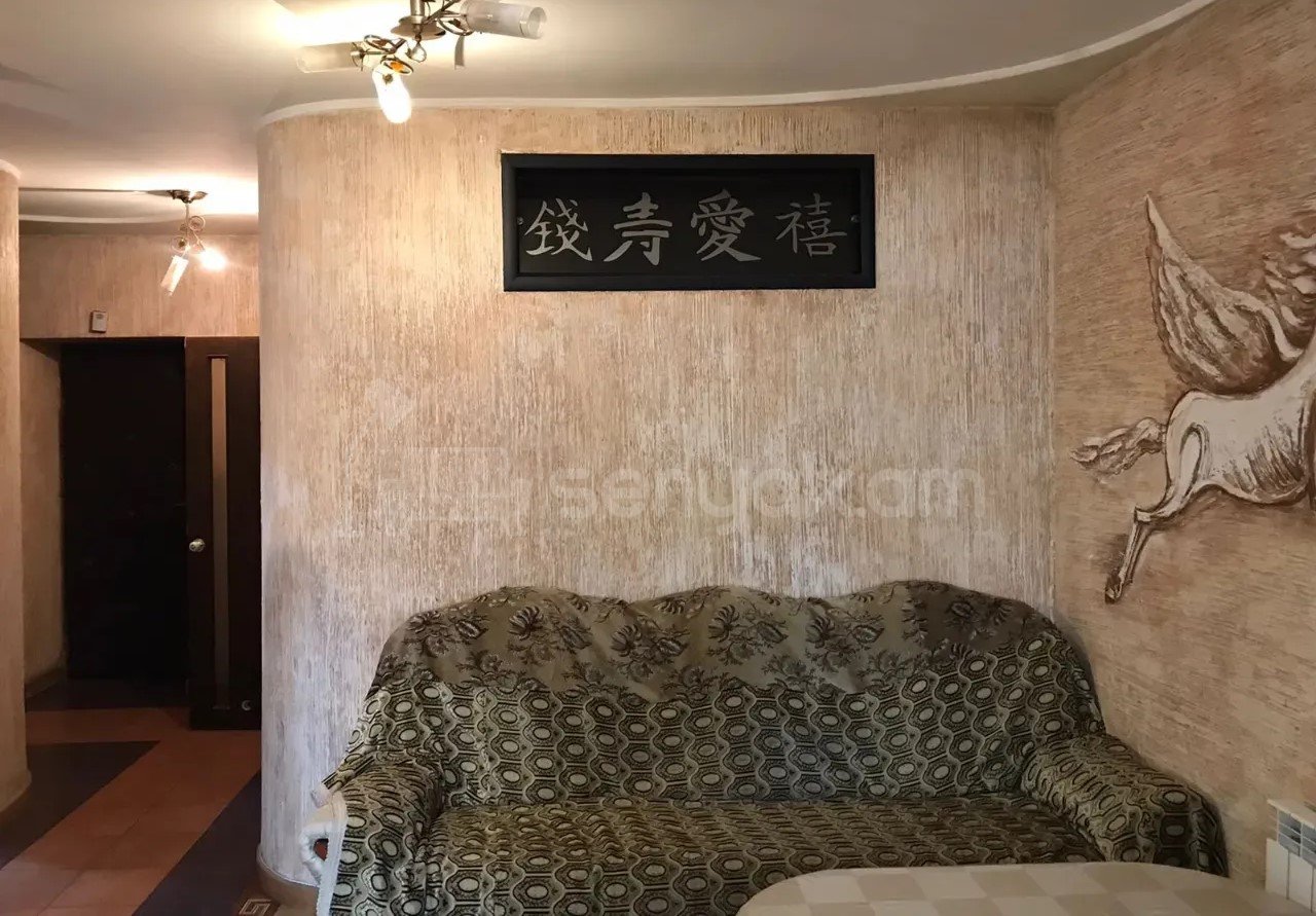 3 Սենյականոց Բնակարան Քարե Շենքում, 65քմ, 5/5 հարկ, Կապիտալ Վերանորոգված