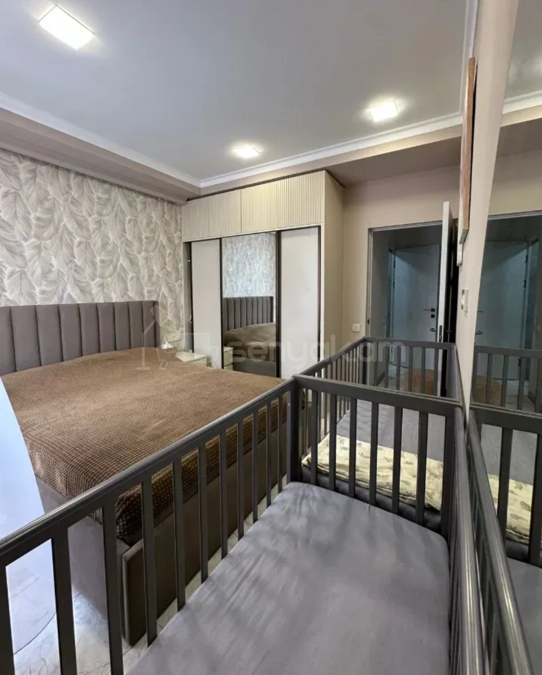 3 Սենյականոց Բնակարան Քարե Շենքում, 62քմ, 5/7 հարկ, Դիզայներական Վերանորոգված