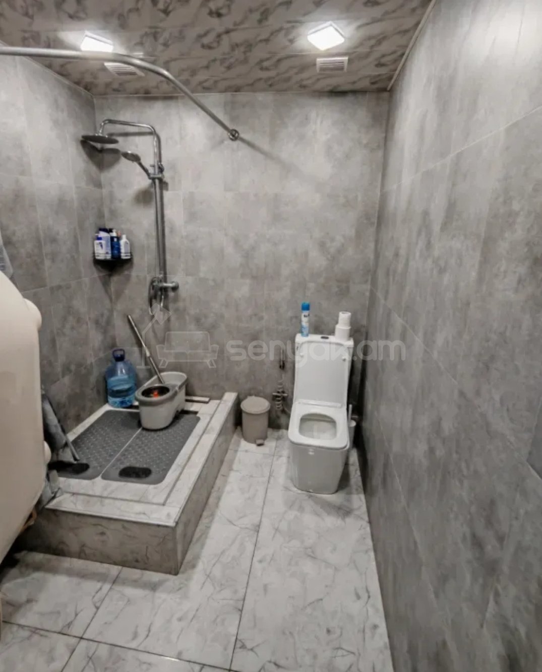 3 Սենյականոց Բնակարան Քարե Շենքում, 62քմ, 5/7 հարկ, Դիզայներական Վերանորոգված