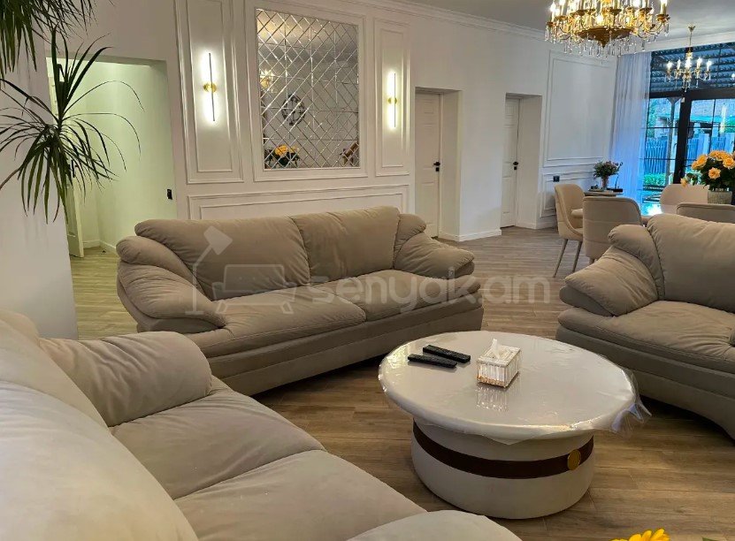 5 Սենյականոց Սեփական Տուն, 300քմ, Դիզայներական Վերանորոգված, Կահավորված, Ավտոտնակով