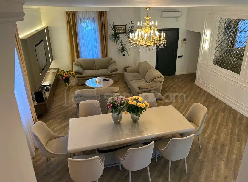 5 Սենյականոց Սեփական Տուն, 300քմ, Դիզայներական Վերանորոգված, Կահավորված, Ավտոտնակով