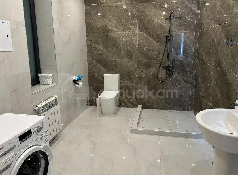 5 Սենյականոց Սեփական Տուն, 300քմ, Դիզայներական Վերանորոգված, Կահավորված, Ավտոտնակով