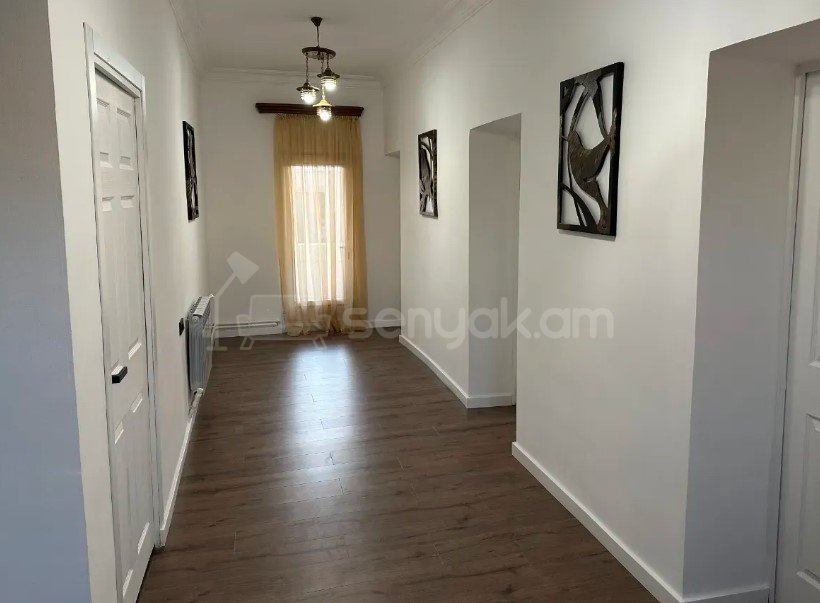 5 Սենյականոց Սեփական Տուն, 300քմ, Դիզայներական Վերանորոգված, Կահավորված, Ավտոտնակով