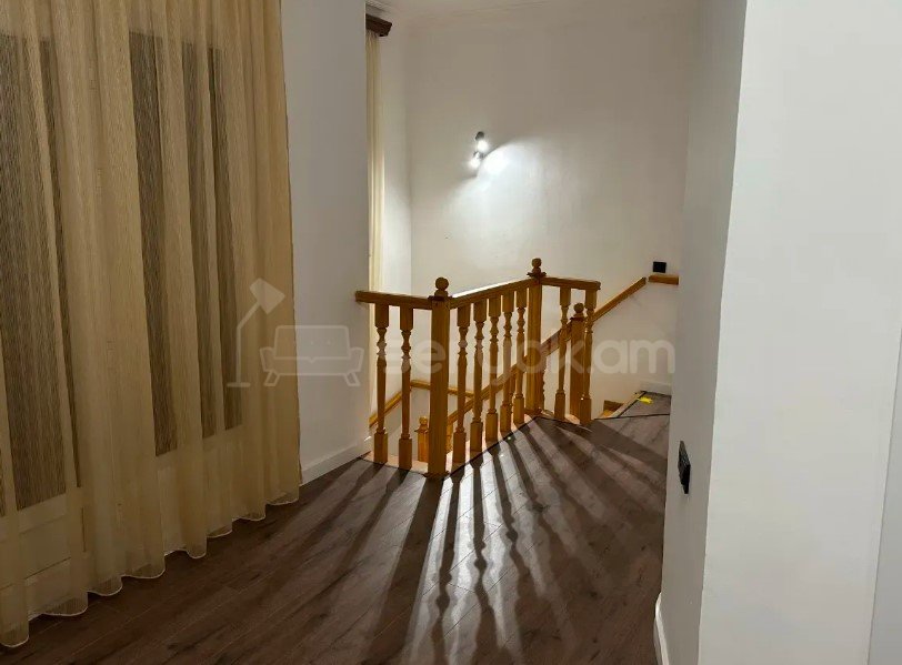 5 Սենյականոց Սեփական Տուն, 300քմ, Դիզայներական Վերանորոգված, Կահավորված, Ավտոտնակով