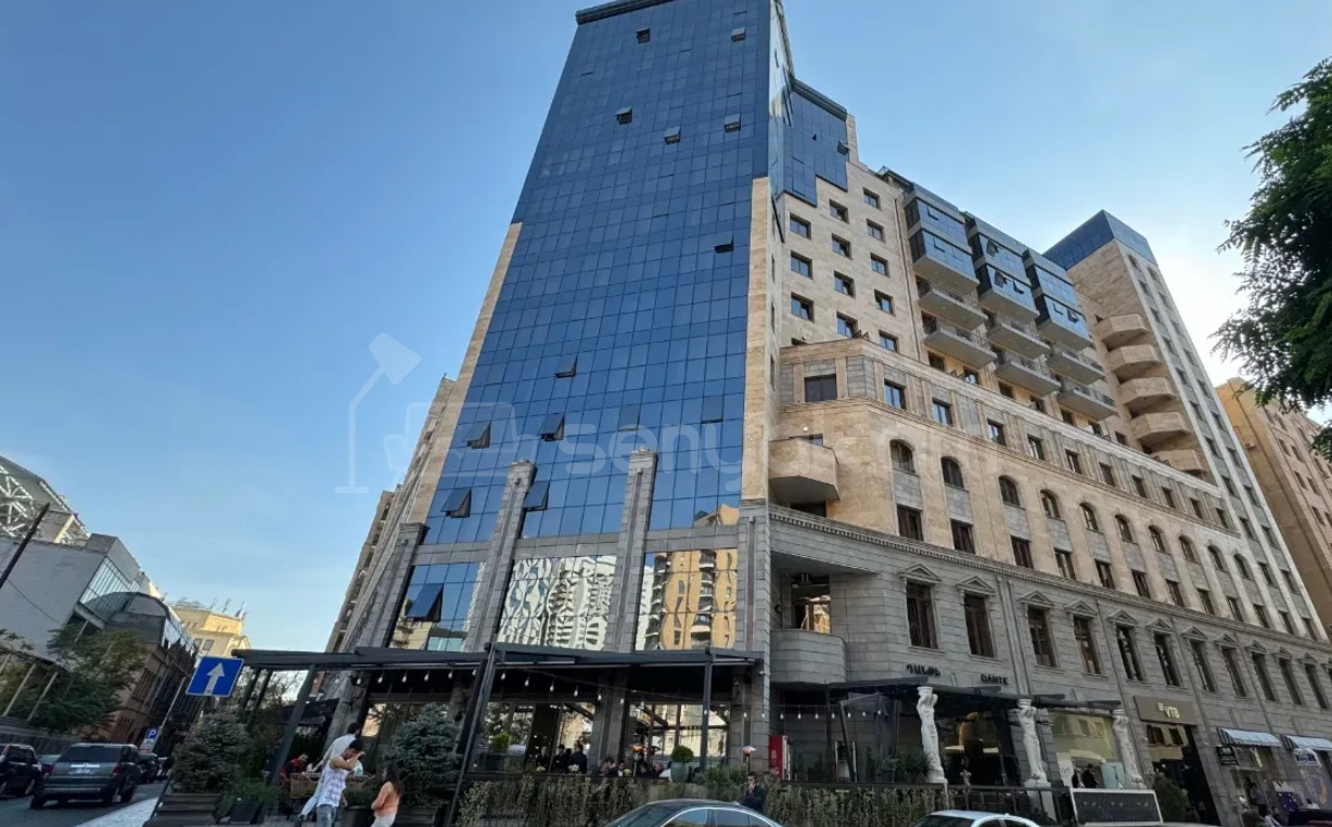 3 Սենյականոց Բնակարան, 66քմ, 2/17 հարկ, Կապիտալ Վերանորոգված