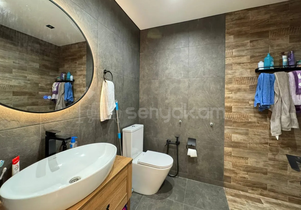 3 Սենյականոց Բնակարան Նորակառույցում, 98քմ, 8/16 հարկ, Դիզայներական Վերանորոգված