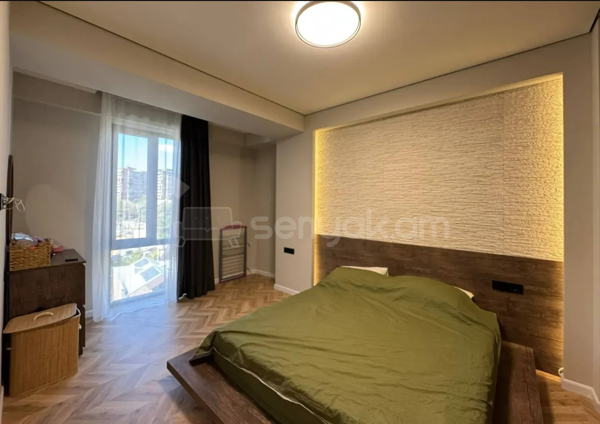 3 Սենյականոց Բնակարան Նորակառույցում, 98քմ, 8/16 հարկ, Դիզայներական Վերանորոգված