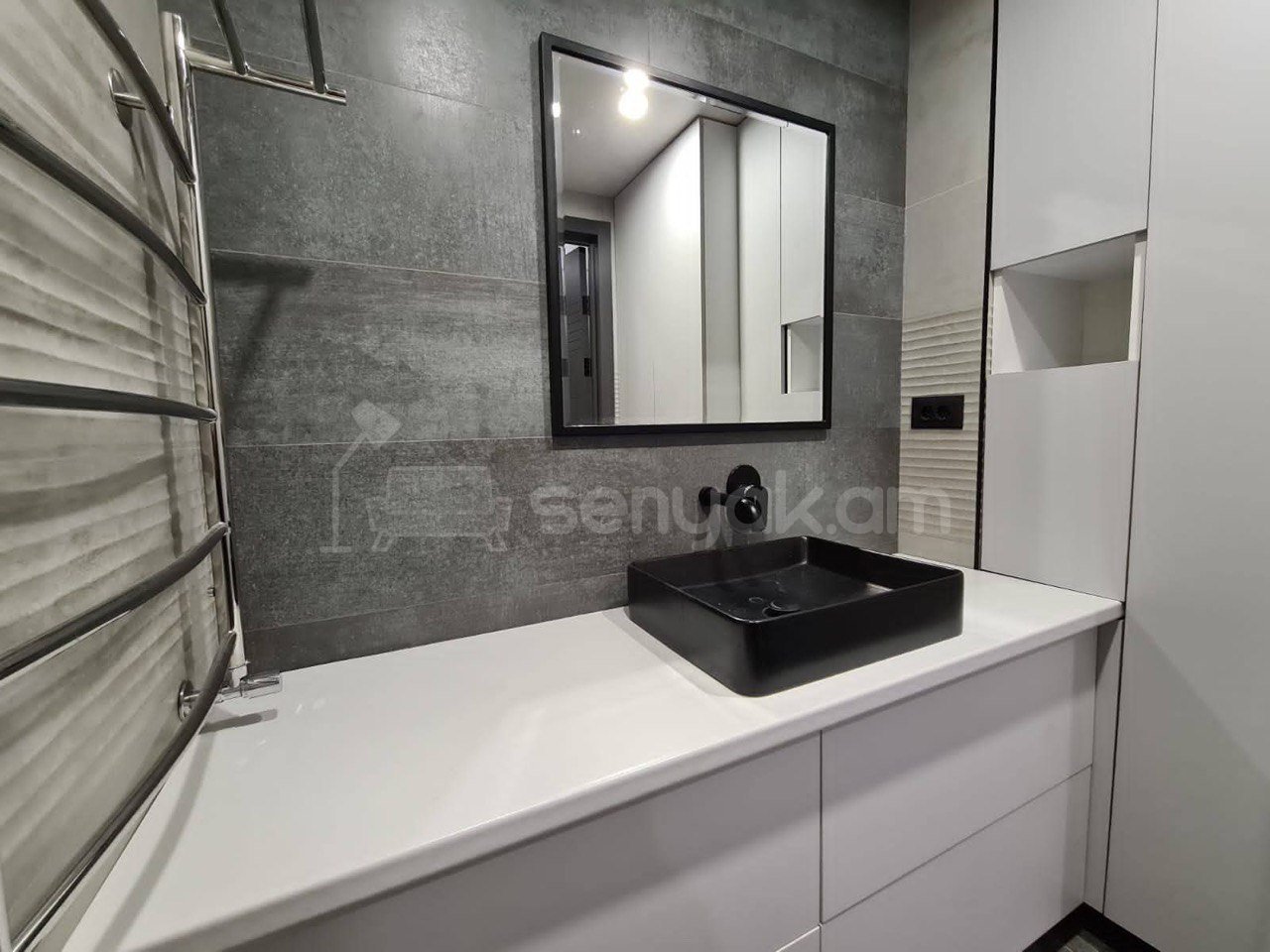 4 Սենյականոց Բնակարան Նորակառույցում, 98քմ, 8/8 հարկ, Դիզայներական Վերանորոգված