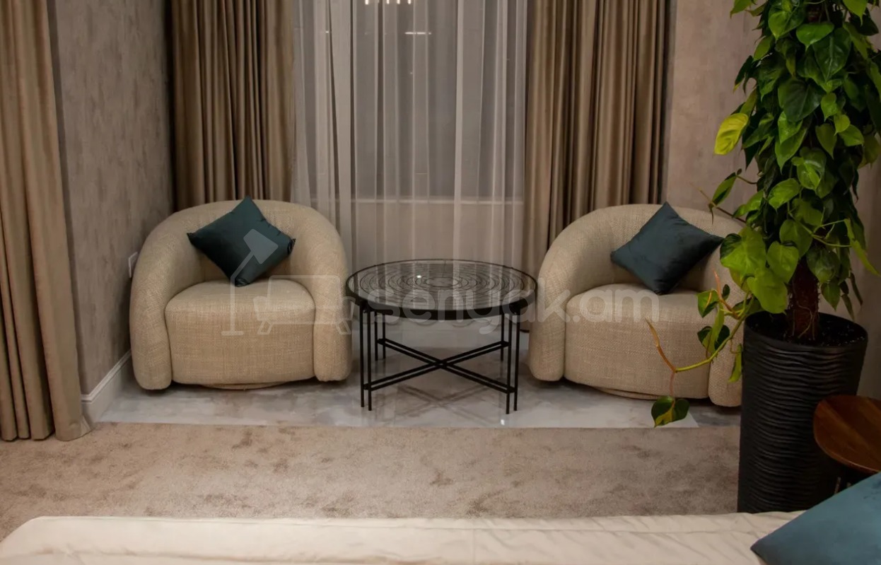 1 Սենյականոց Բնակարան Նորակառույցում, 75քմ, 9/11 հարկ, Դիզայներական Վերանորոգված, Կահավորված