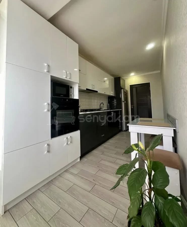 3 Սենյականոց Բնակարան, 87քմ, 6/9 հարկ, Կապիտալ Վերանորոգված