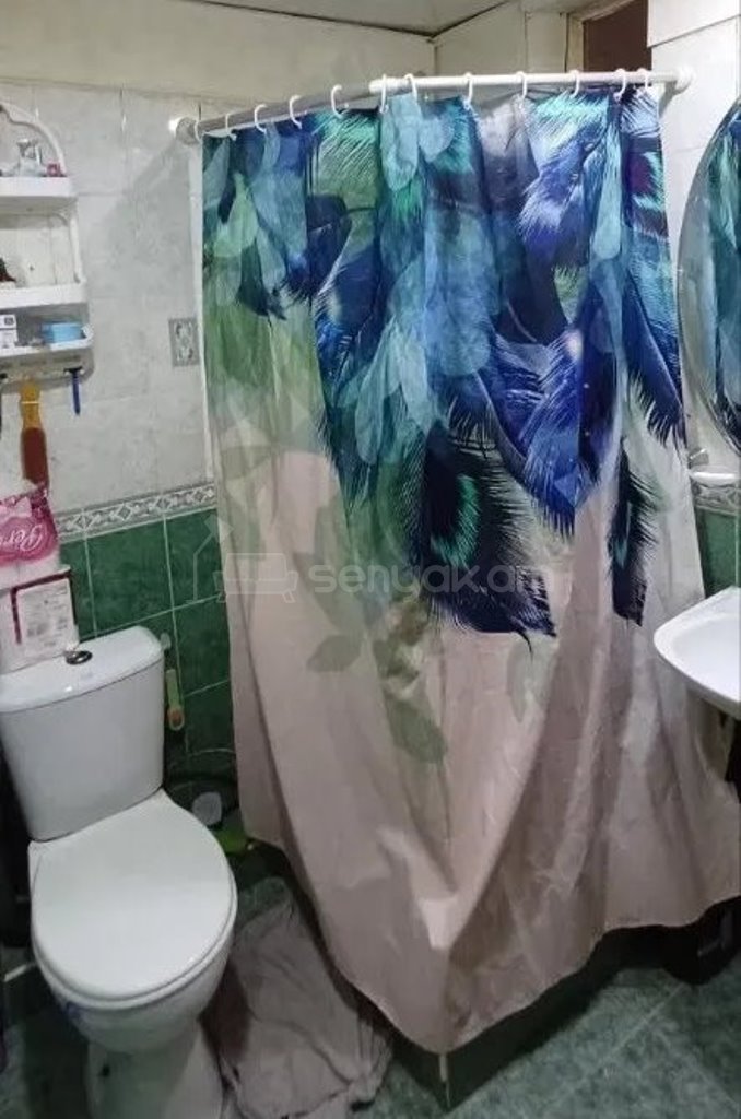 2 Սենյականոց Բնակարան Քարե Շենքում, 62քմ, 5/5 հարկ, Կոսմետիկ Վերանորոգված