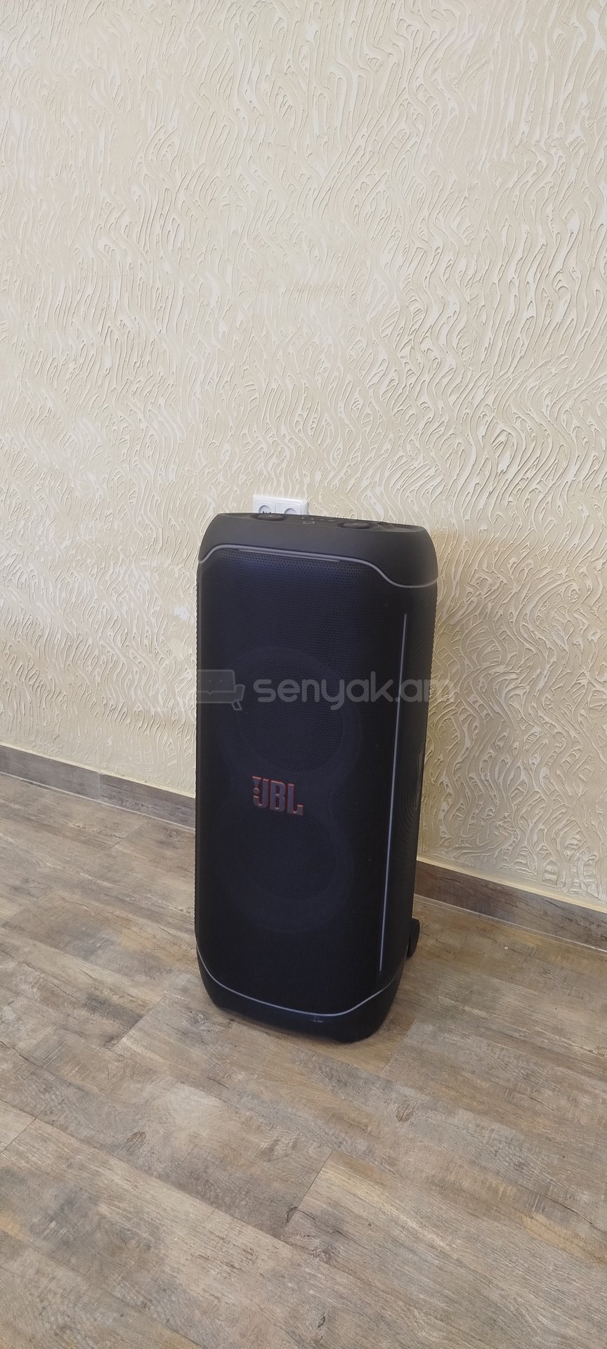 2 Սենյականոց Ամառանոց, 130քմ, Լողավազանով