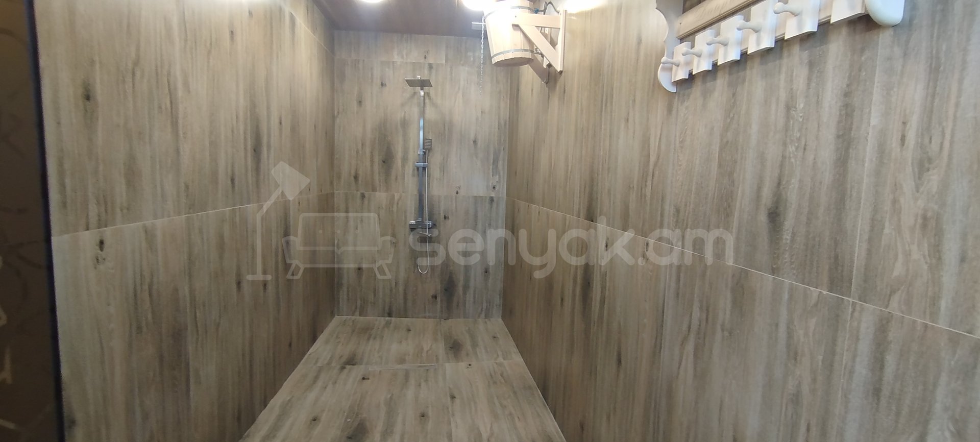 2 Սենյականոց Ամառանոց, 130քմ, Լողավազանով