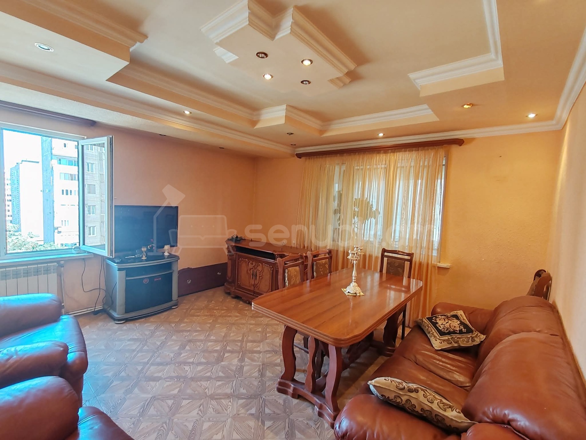 4 Սենյականոց Բնակարան, 90քմ, 6/14 հարկ, Նորմալ Վիճակում, Կահավորված