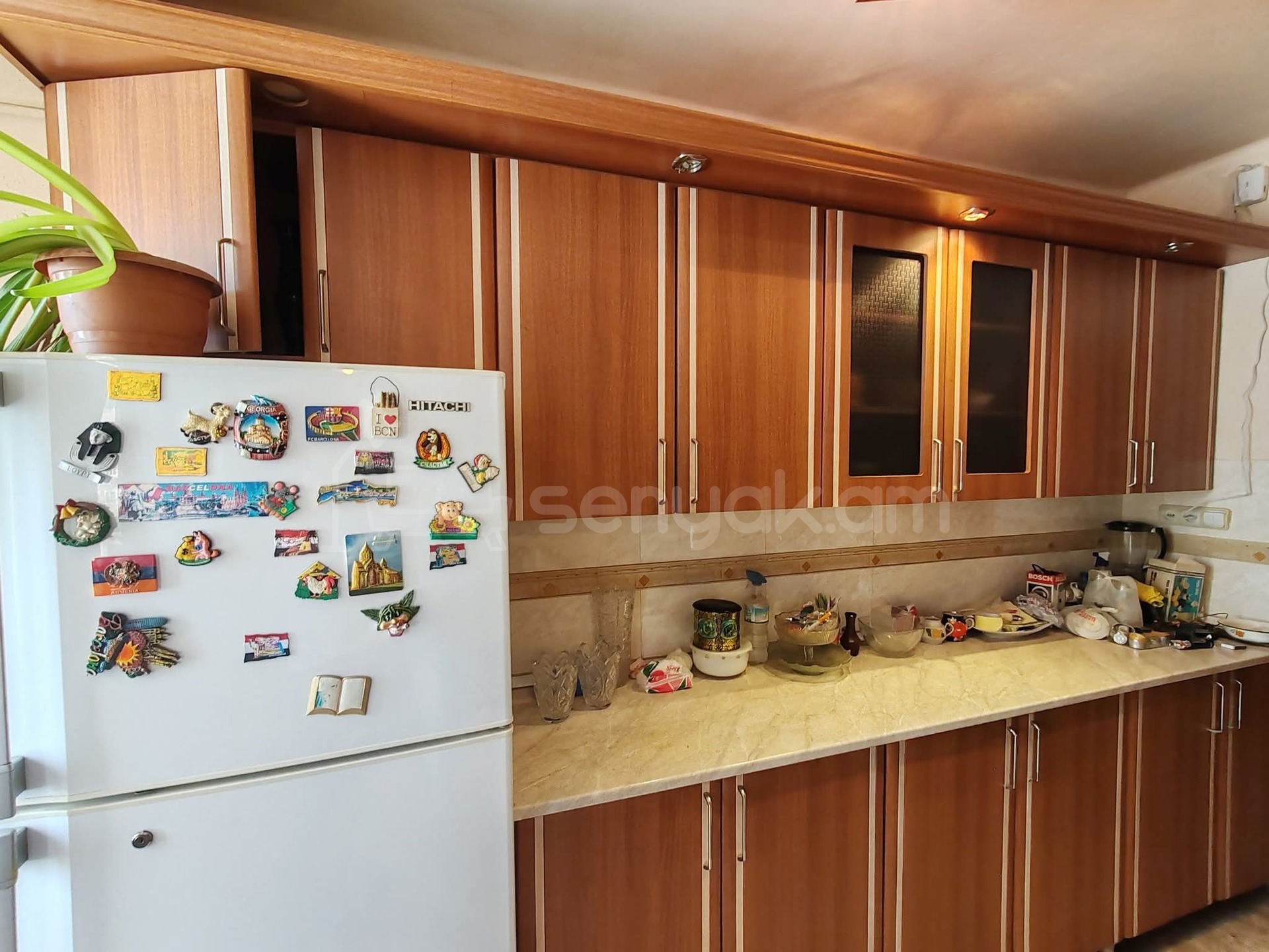 4 Սենյականոց Բնակարան, 90քմ, 6/14 հարկ, Նորմալ Վիճակում, Կահավորված