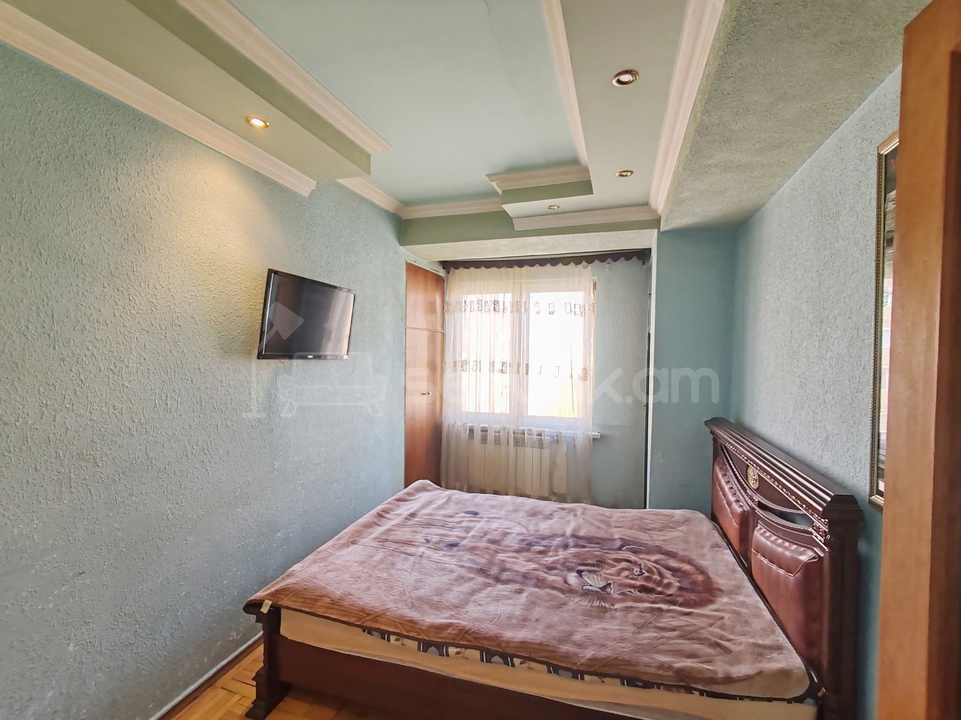 4 Սենյականոց Բնակարան, 90քմ, 6/14 հարկ, Նորմալ Վիճակում, Կահավորված