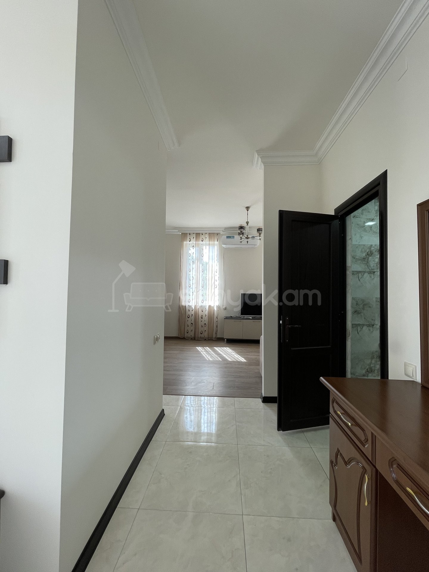 2 Սենյականոց Սեփական Տուն, 50քմ, Կապիտալ Վերանորոգված, Կահավորված