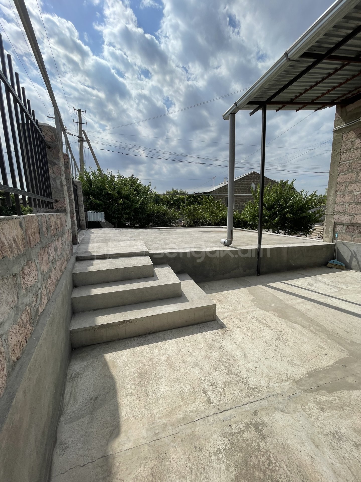 2 Սենյականոց Սեփական Տուն, 50քմ, Կապիտալ Վերանորոգված, Կահավորված