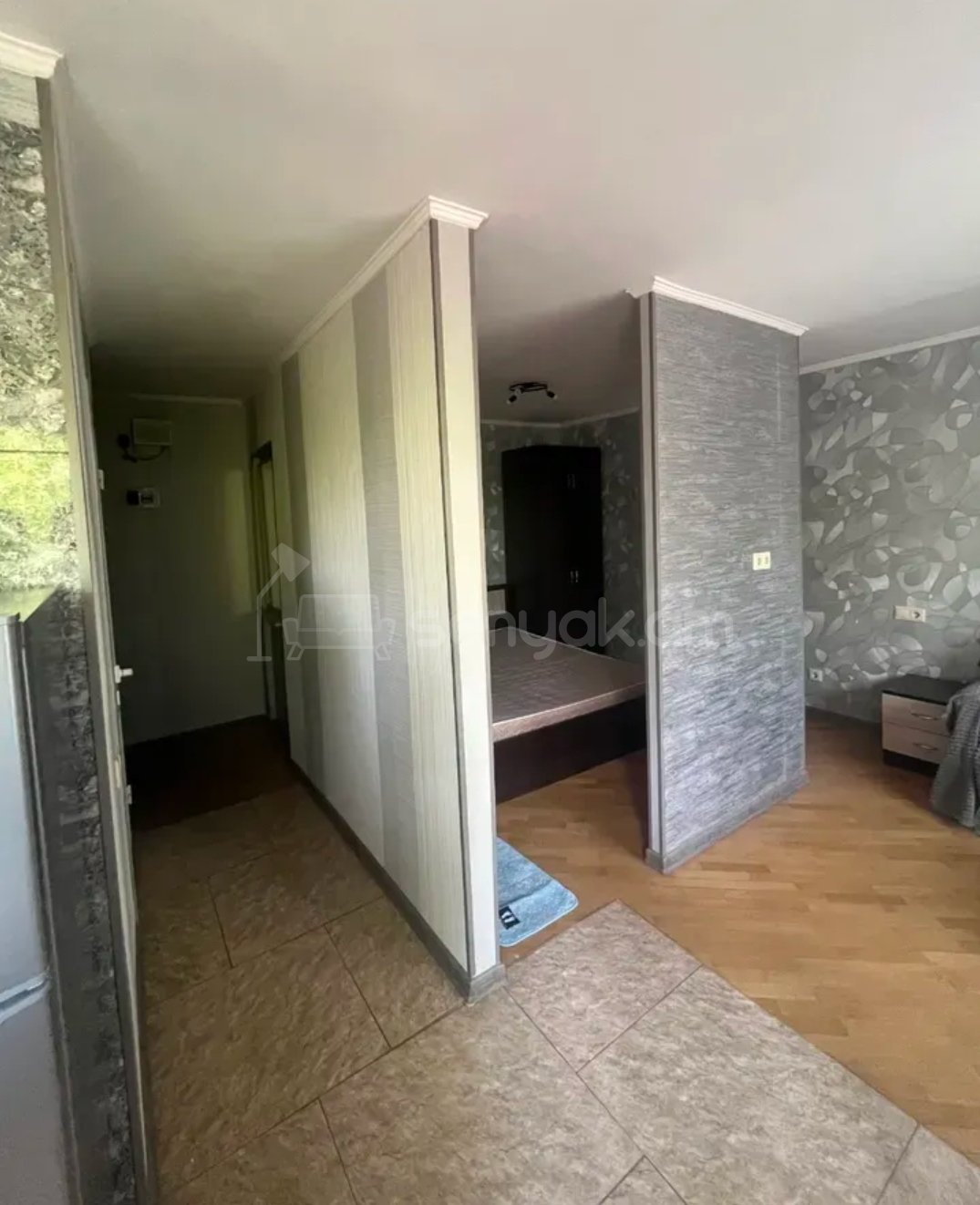 1 Սենյականոց Բնակարան Քարե Շենքում, 40քմ, 2/5 հարկ, Կապիտալ Վերանորոգված, Կահավորված