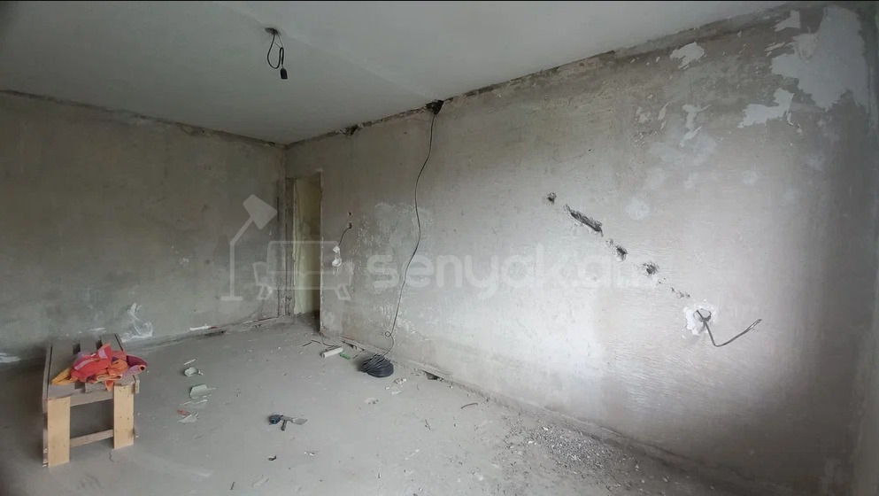 3 Սենյականոց Բնակարան Քարե Շենքում, 85քմ, 4/4 հարկ, Զրոյական Վիճակում