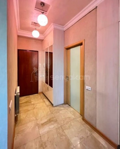 2 Սենյականոց Բնակարան, 65քմ, 3/4 հարկ, Կապիտալ Վերանորոգված, Կահավորված, Արևկող