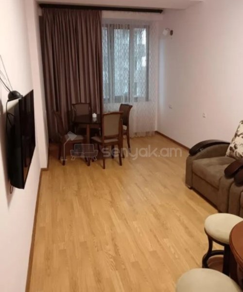 2 Սենյականոց Բնակարան, 67քմ, 6/8 հարկ, Կապիտալ Վերանորոգված, Կահավորված, Արևկող