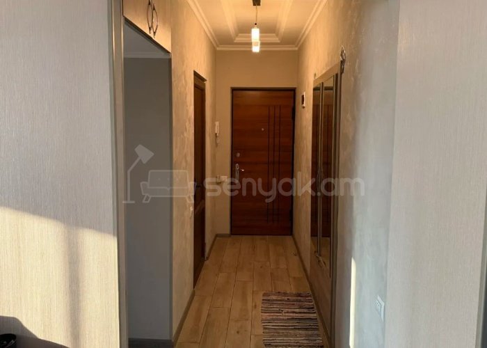 2 Սենյականոց Բնակարան Քարե Շենքում, 56քմ, 4/5 հարկ, Կապիտալ Վերանորոգված, Կահավորված, Արևկող