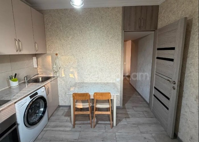 2 Սենյականոց Բնակարան Քարե Շենքում, 56քմ, 4/5 հարկ, Կապիտալ Վերանորոգված, Կահավորված, Արևկող