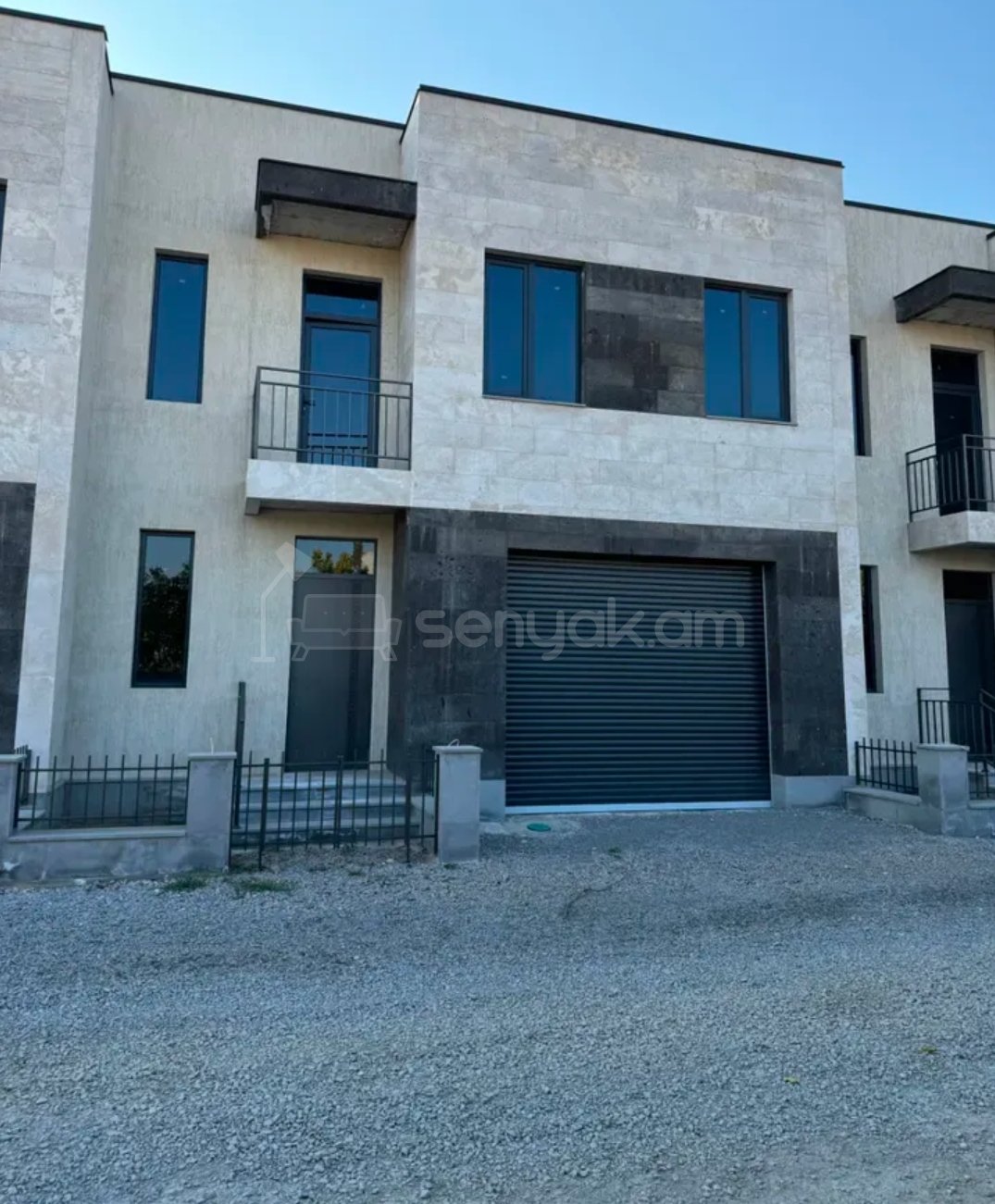 4 Սենյականոց Սեփական Տուն, 180քմ, Ավտոտնակով