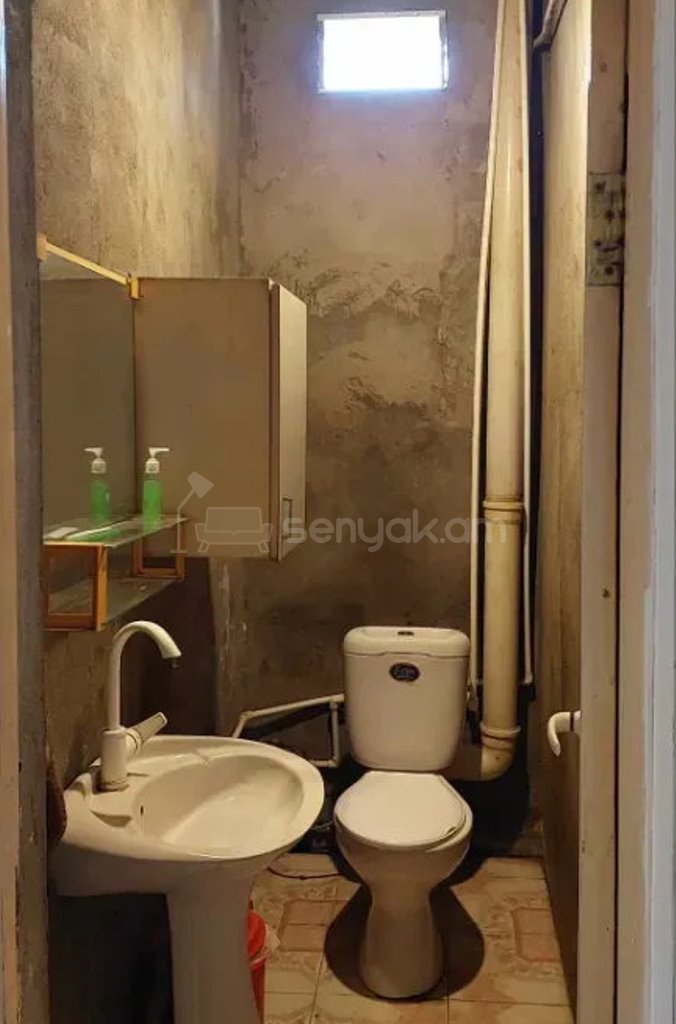 5 Սենյականոց Սեփական Տուն, 180քմ, Կոսմետիկ Վերանորոգված, Ավտոտնակով