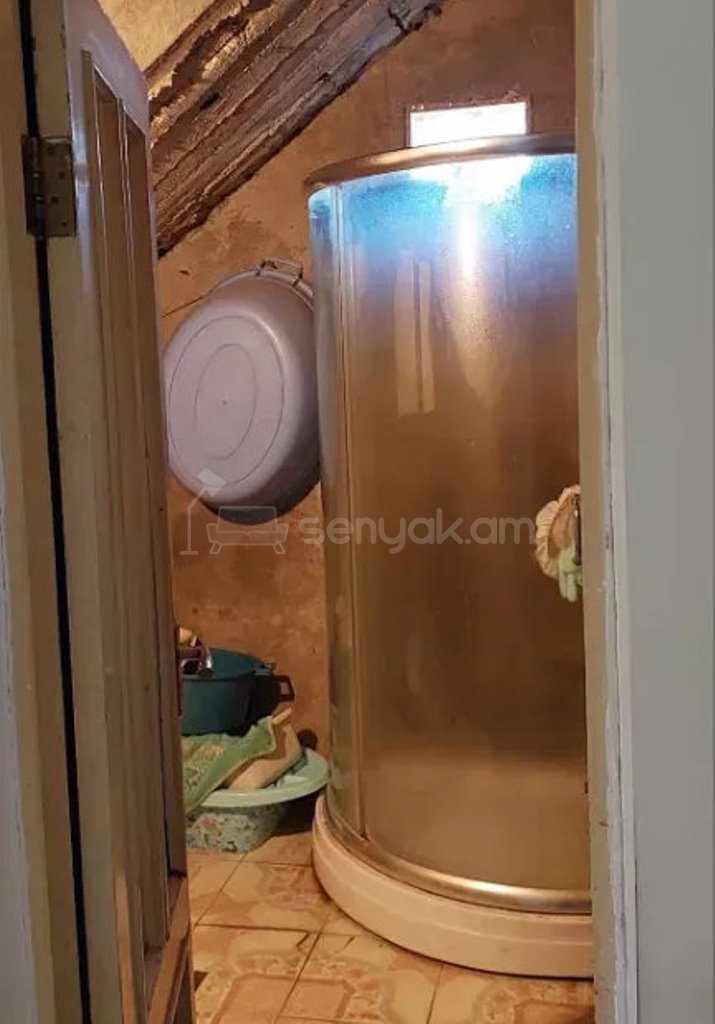 5 Սենյականոց Սեփական Տուն, 180քմ, Կոսմետիկ Վերանորոգված, Ավտոտնակով