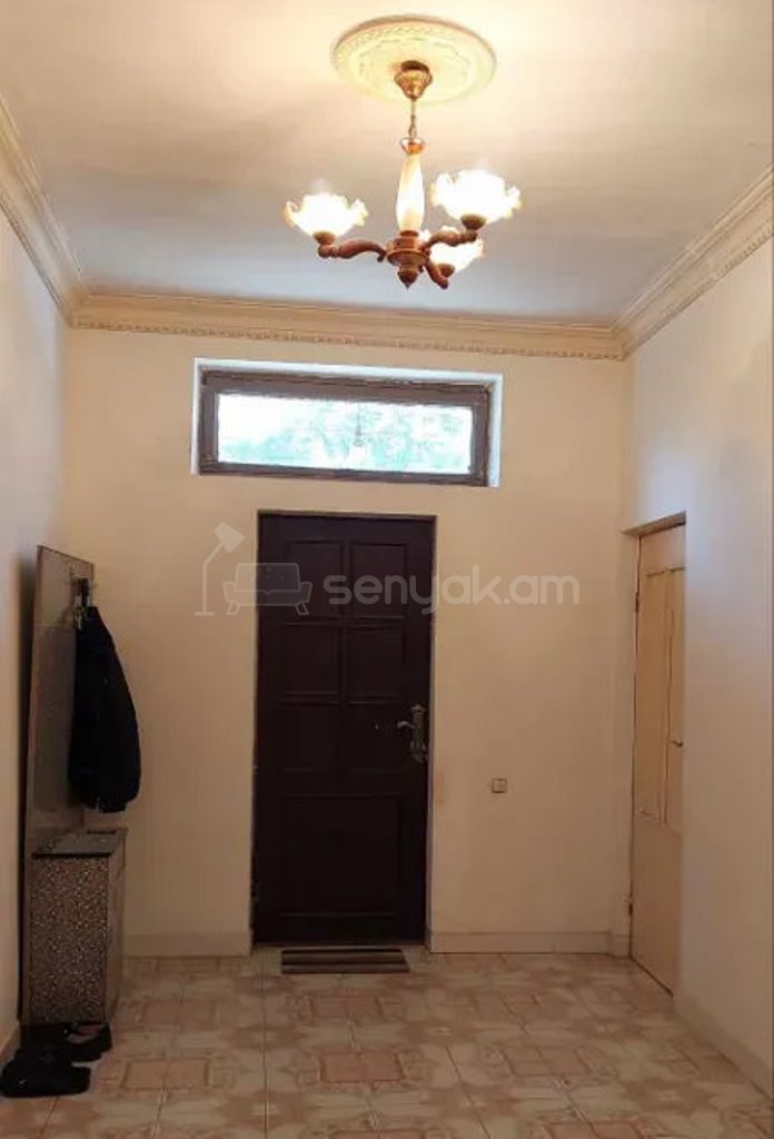 5 Սենյականոց Սեփական Տուն, 180քմ, Կոսմետիկ Վերանորոգված, Ավտոտնակով