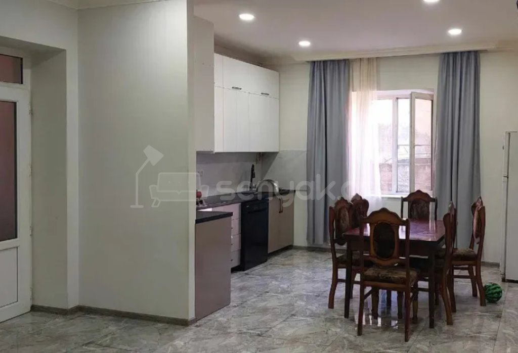 5 Սենյականոց Սեփական Տուն, 180քմ, Կոսմետիկ Վերանորոգված, Ավտոտնակով