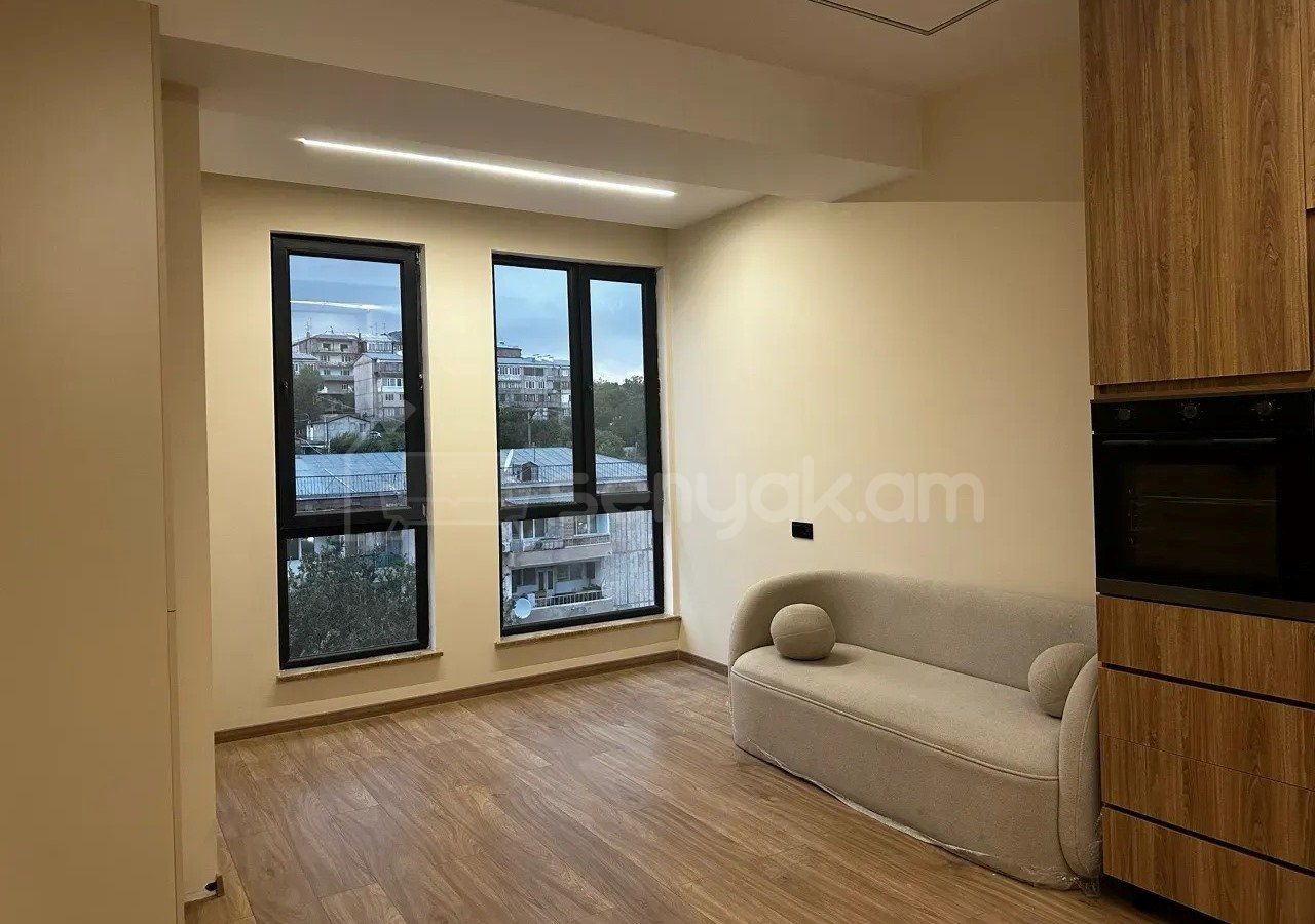 2 Սենյականոց Բնակարան Նորակառույցում, 44քմ, 9/15 հարկ, Դիզայներական Վերանորոգված