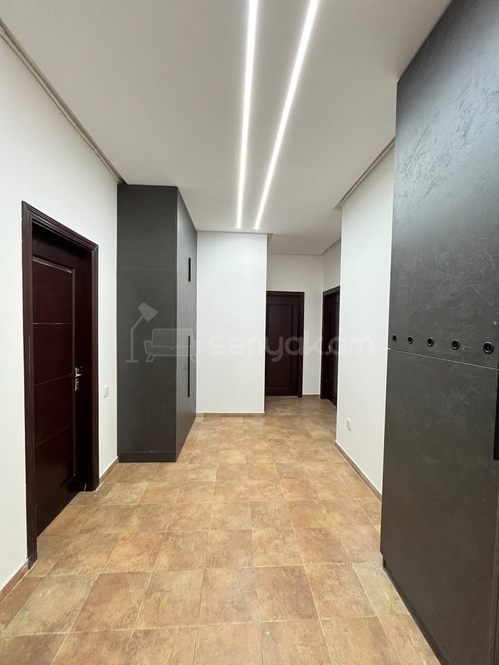 2 Սենյականոց Բնակարան Նորակառույցում, 90քմ, 12/12 հարկ, Կապիտալ Վերանորոգված, Կահավորված