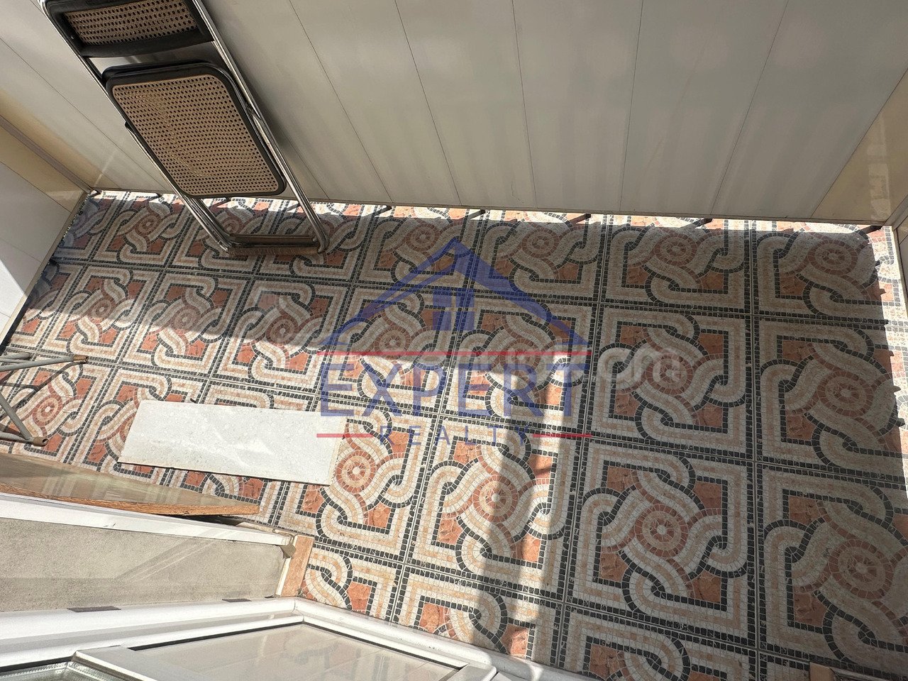 3 Սենյականոց Բնակարան Քարե Շենքում, 80քմ, 5/5 հարկ, Կապիտալ Վերանորոգված, Կահավորված, Արևկող