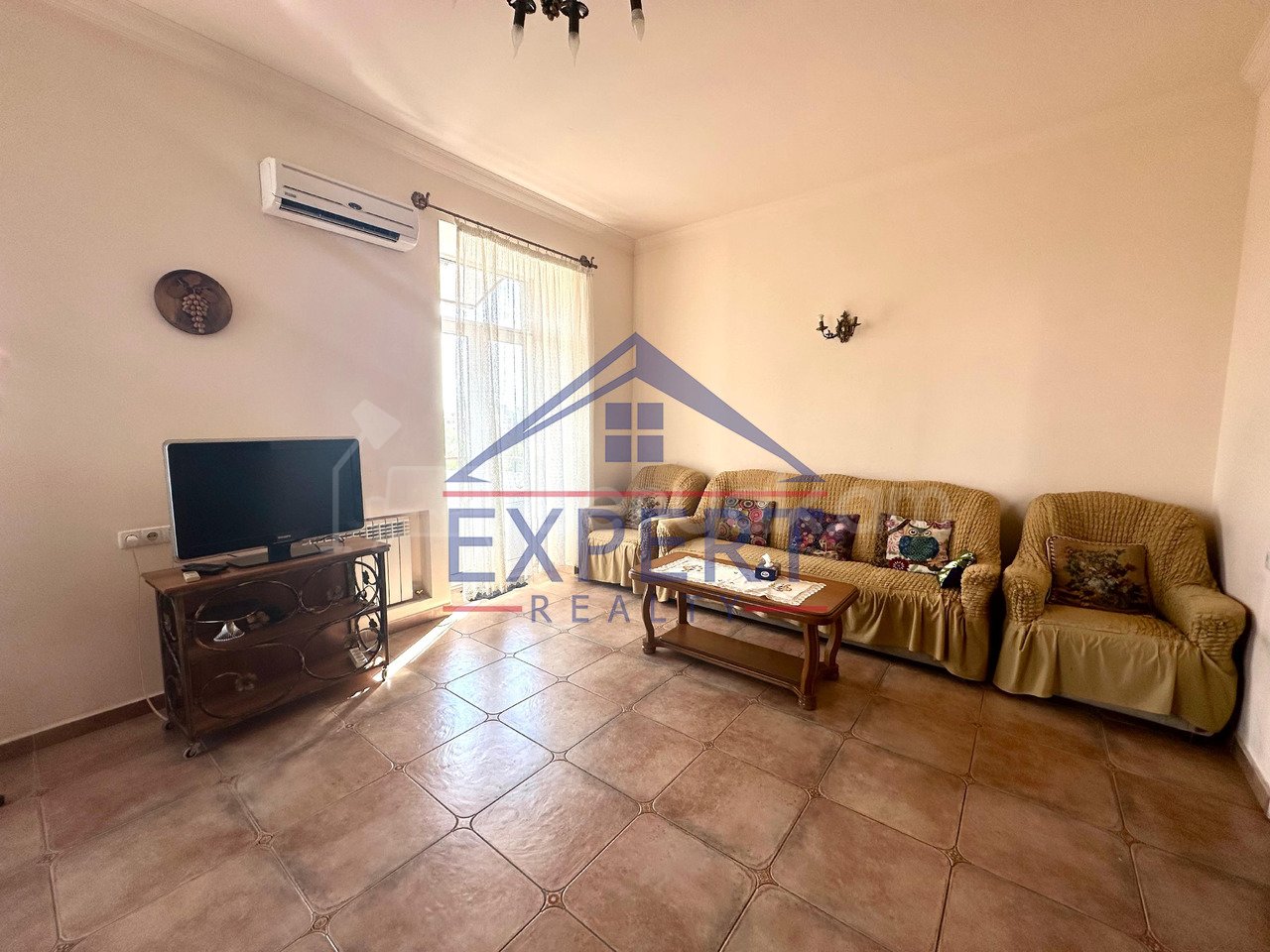 3 Սենյականոց Բնակարան Քարե Շենքում, 80քմ, 5/5 հարկ, Կապիտալ Վերանորոգված, Կահավորված, Արևկող