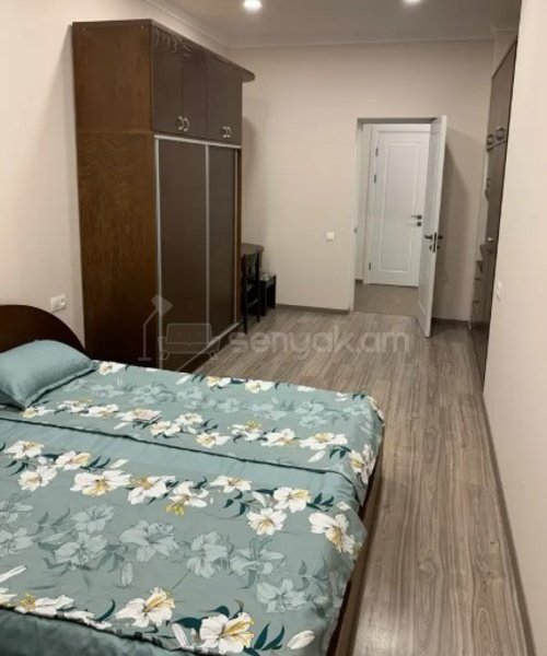 2 Սենյականոց Բնակարան, 60քմ, 3/7 հարկ, Կապիտալ Վերանորոգված, Կահավորված, Արևկող