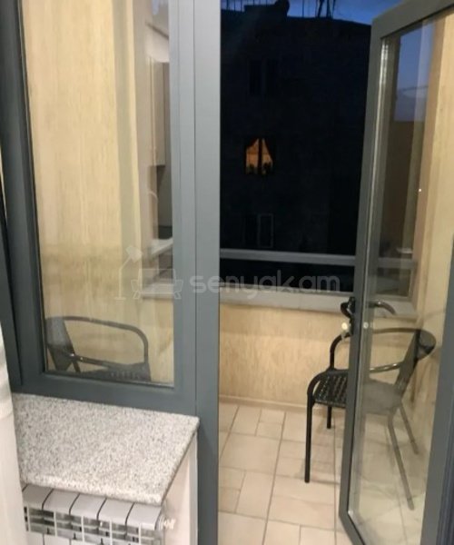 2 Սենյականոց Բնակարան, 60քմ, 3/7 հարկ, Կապիտալ Վերանորոգված, Կահավորված, Արևկող