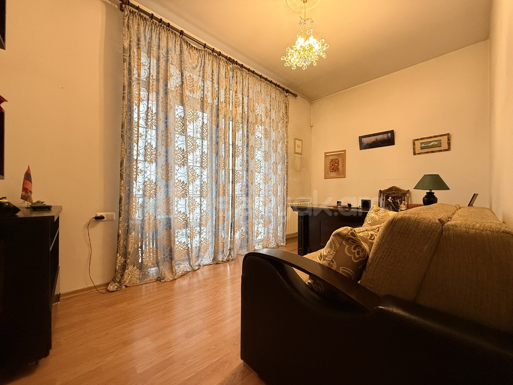 4 Սենյականոց Սեփական Տուն, 350քմ, Կապիտալ Վերանորոգված, Ավտոտնակով