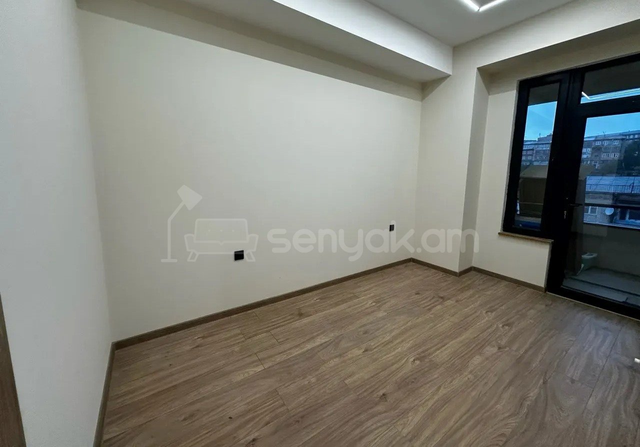 2 Սենյականոց Բնակարան Նորակառույցում, 44քմ, 9/15 հարկ, Կապիտալ Վերանորոգված