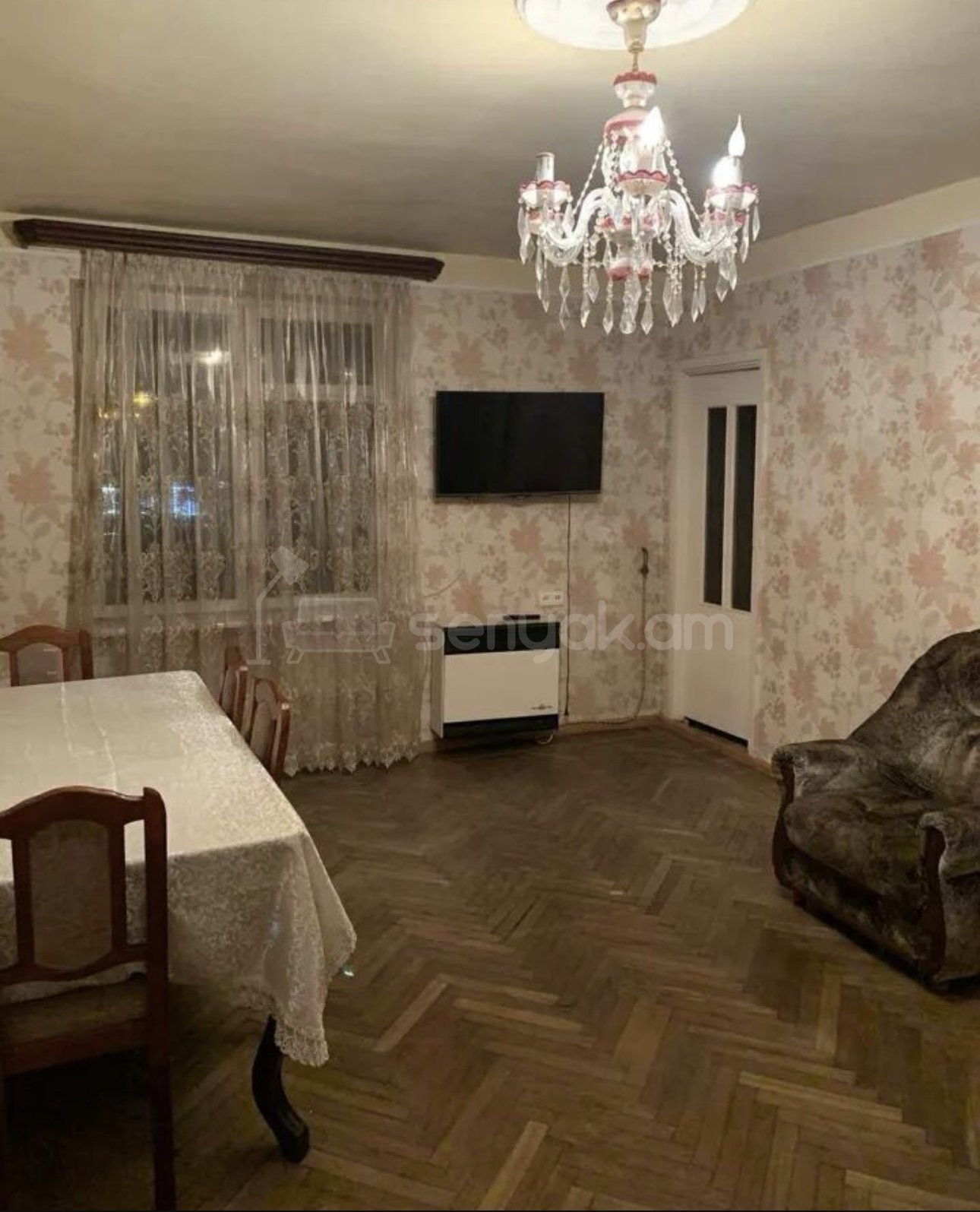 3 Սենյականոց Բնակարան, 64քմ, 3/9 հարկ, Կոսմետիկ Վերանորոգված, Կահավորված, Արևկող