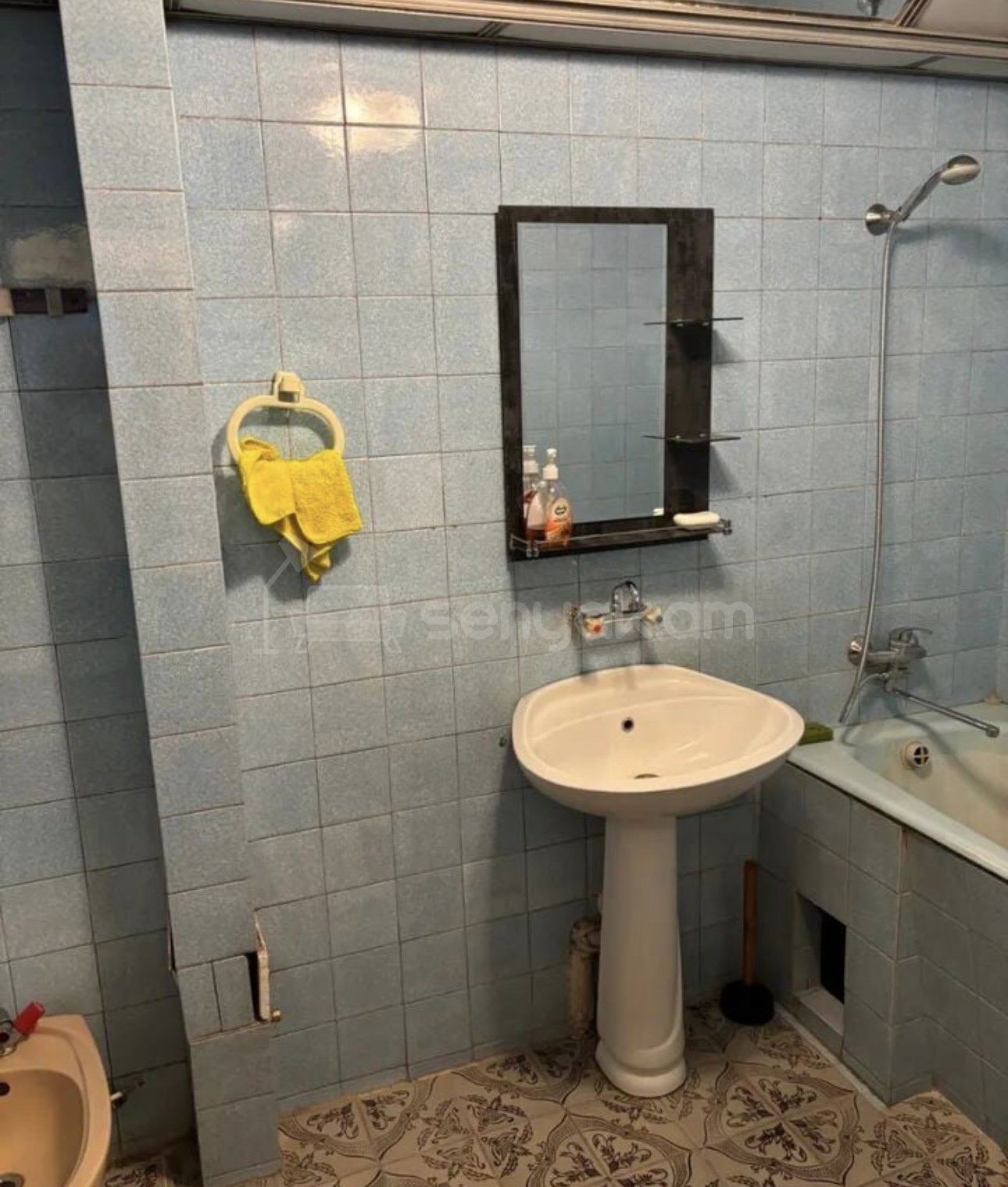 2 Սենյականոց Բնակարան, 72քմ, 1/9 հարկ, Կապիտալ Վերանորոգված, Մասամբ Կահավորված, Արևկող