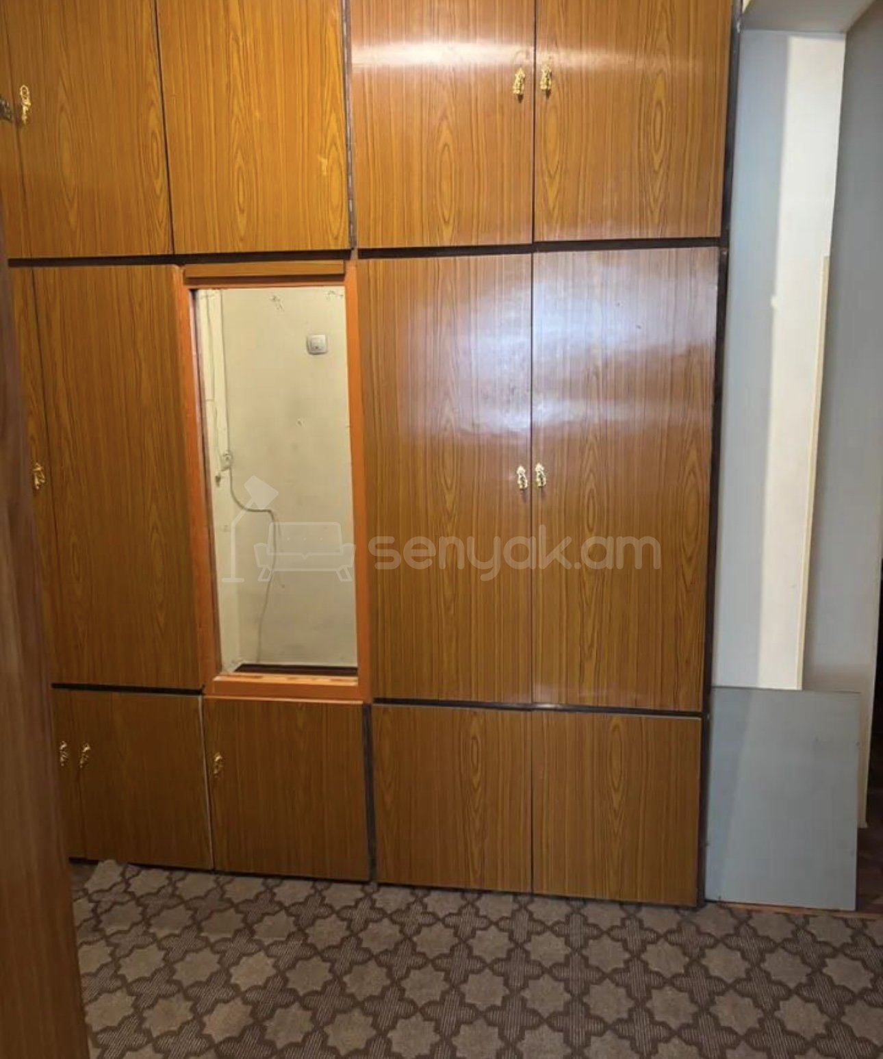 2 Սենյականոց Բնակարան, 72քմ, 1/9 հարկ, Կապիտալ Վերանորոգված, Մասամբ Կահավորված, Արևկող